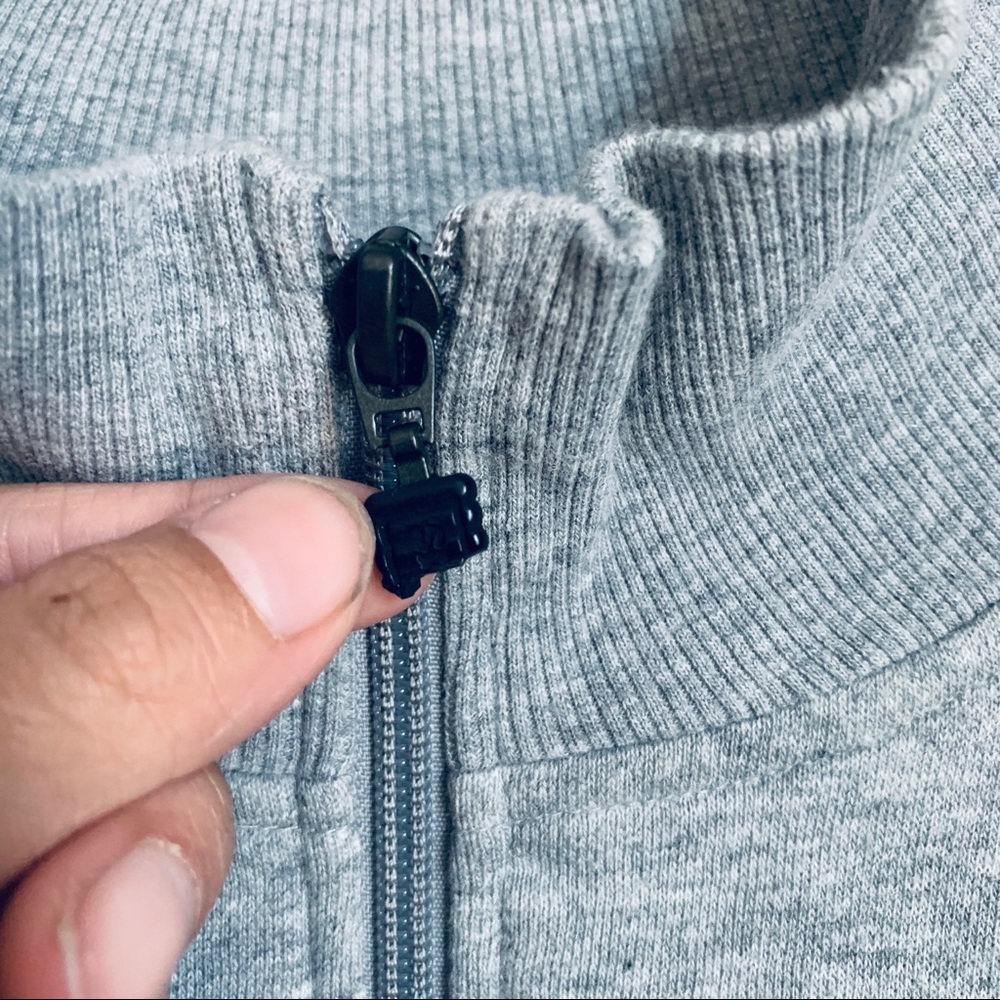 Adidas VTG 2000’s grey 1/4 zip pullover back logo - Picture 5 of 10